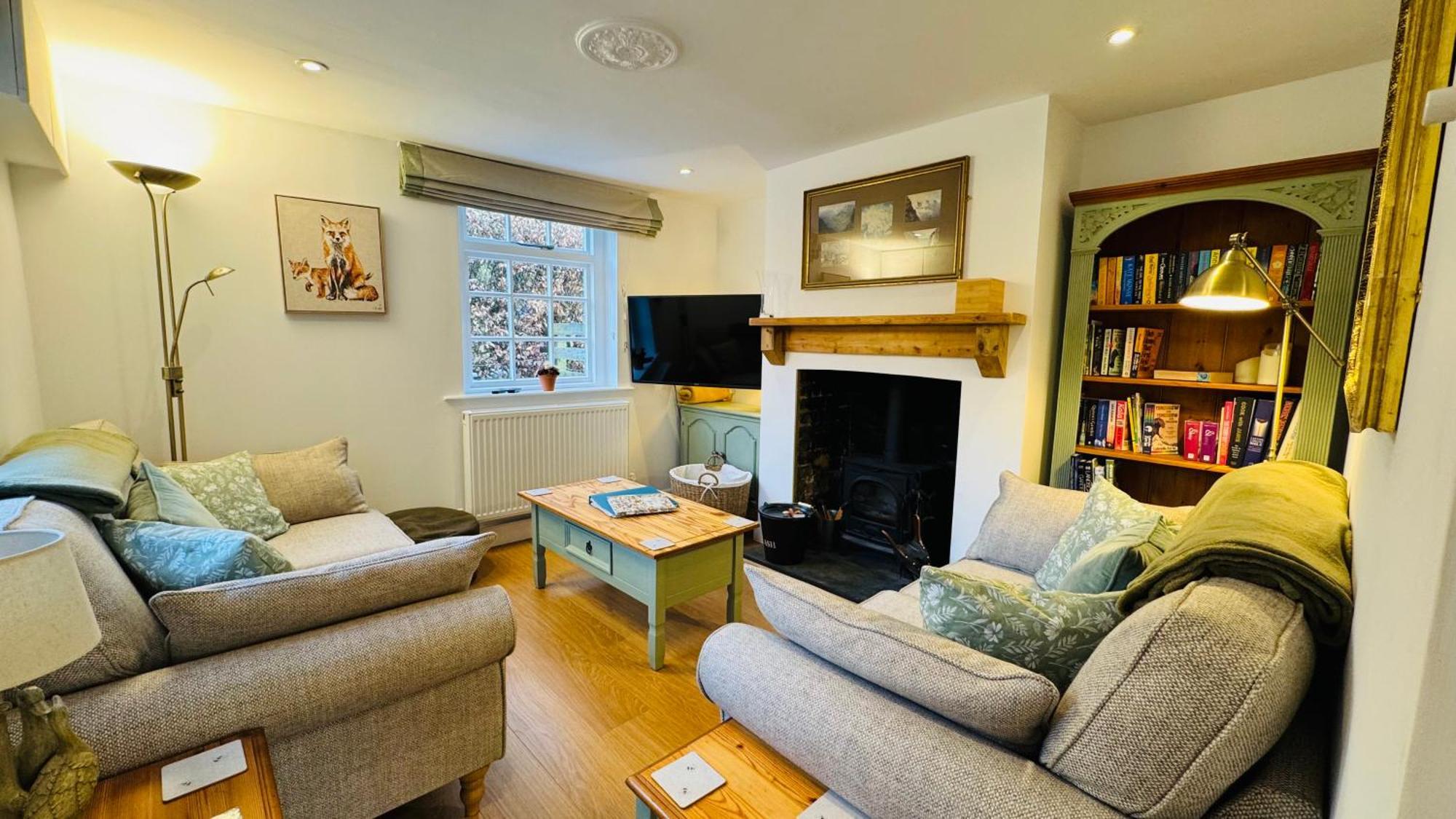 3 Bed Spa Cottage Southwater Экстерьер фото